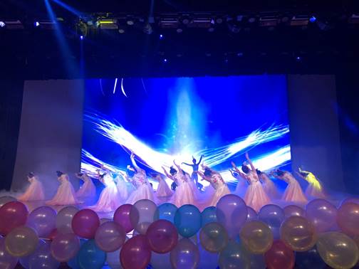 说明: C:\Users\zhangting\Desktop\williamhill员工基本情况\校园风采 (1).jpeg