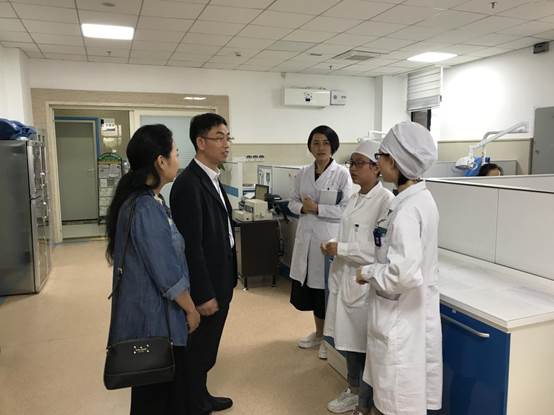 说明: C:\Users\Administrator\Desktop\williamhill赴贵阳市口腔医院开展本科生实习交流\02.jpg