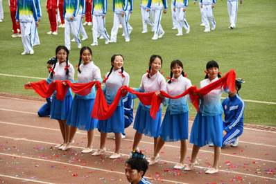 说明: C:\Users\zhangting\Desktop\williamhill员工基本情况\校园风采 (4).jpeg